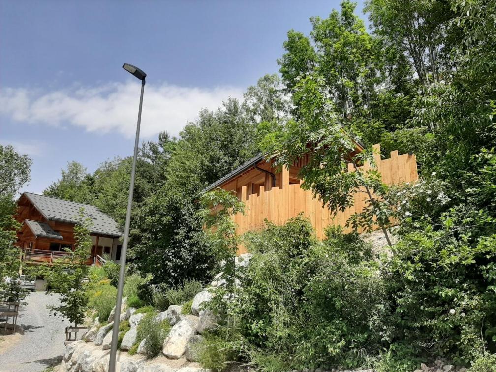 Petit Chalet Neuf Independant 2 Pers "La Cabane De Jean " Briançon Eksteriør bilde