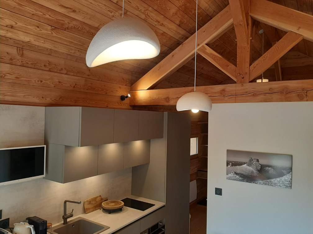 Petit Chalet Neuf Independant 2 Pers "La Cabane De Jean " Briançon Eksteriør bilde
